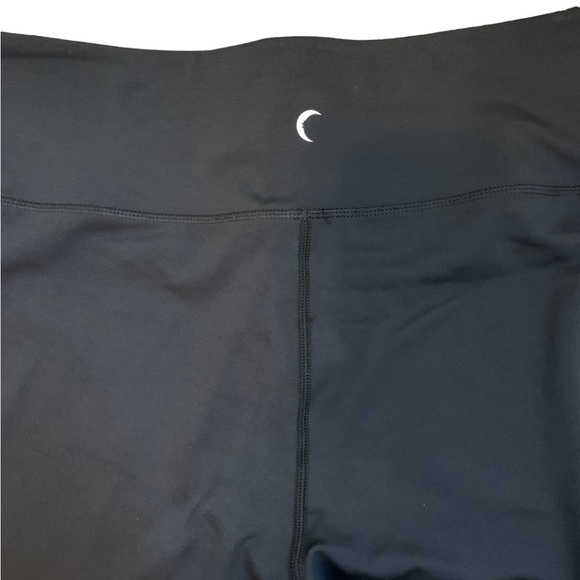 Zyia black logo stripe light n tight hi rise 7/8 24” legging NWT - Picture 7 of 7